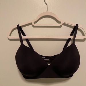 Black GapBody bra